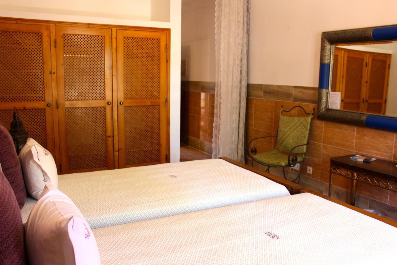 Hotel De Charme Capela Das Artes Armação de Pêra Extérieur photo