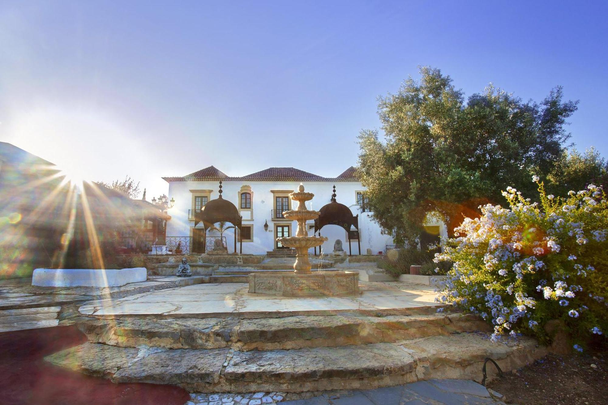Hotel De Charme Capela Das Artes Armação de Pêra Extérieur photo